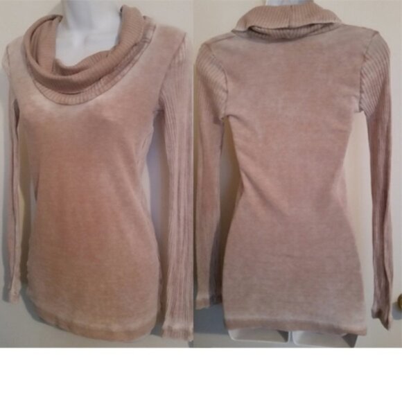 SPLENDID grunge distressed wash top runs S/Xs cowl - Picture 2 of 5